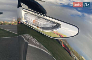Седан Kia K5 2015 в 