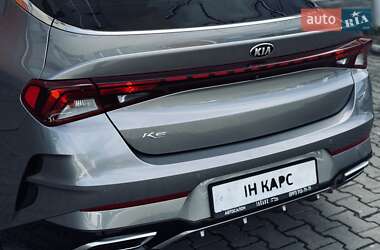 Седан Kia K5 2020 в 