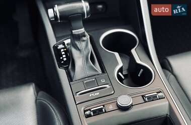 Седан Kia K5 2020 в 