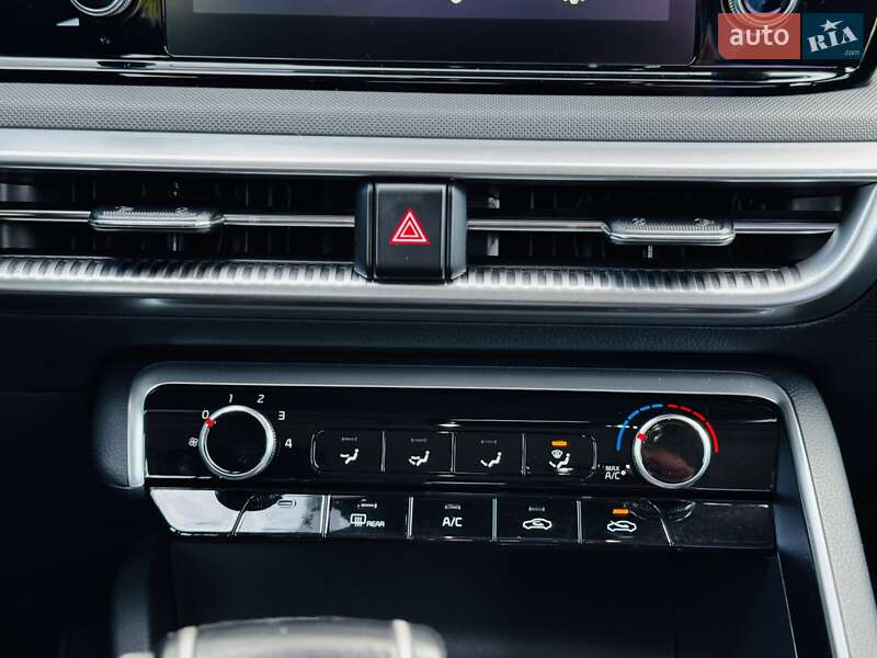 Седан Kia K5 2020 в Одессе