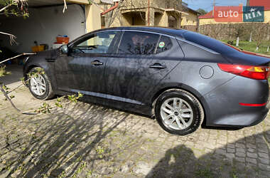 Седан Kia K5 2014 в 