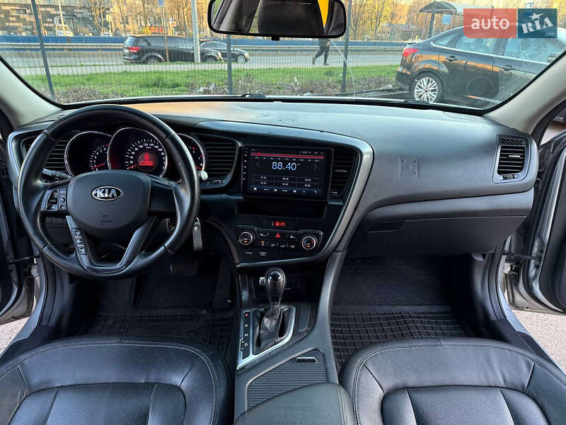 Седан Kia K5 2013 в Києві