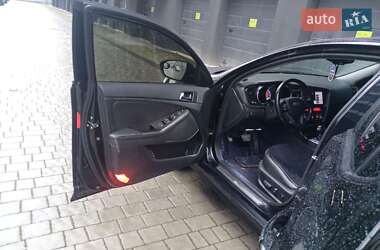 Седан Kia K5 2013 в Ивано-Франковске
