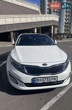 Седан Kia K5 2014 в 