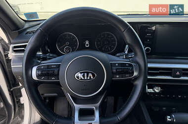 Седан Kia K5 2020 в 