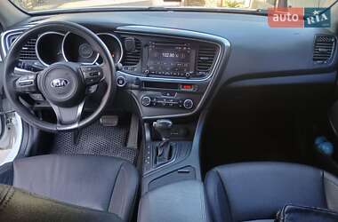 Седан Kia K5 2014 в 