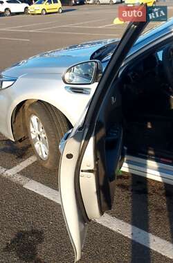 Седан Kia K5 2016 в 