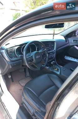 Седан Kia K5 2015 в 