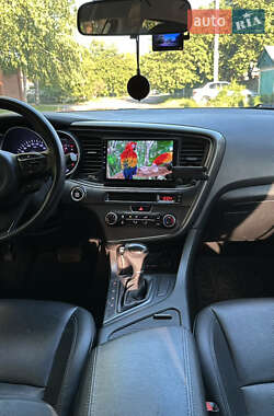 Седан Kia K5 2013 в 