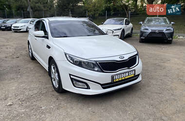 Седан Kia K5 2014 в 
