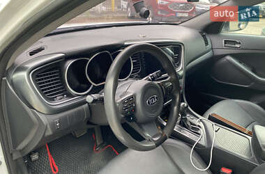 Седан Kia K5 2014 в 