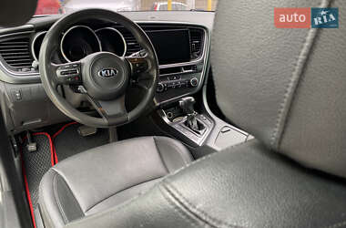 Седан Kia K5 2014 в 