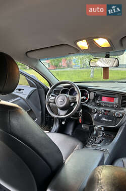 Седан Kia K5 2013 в 