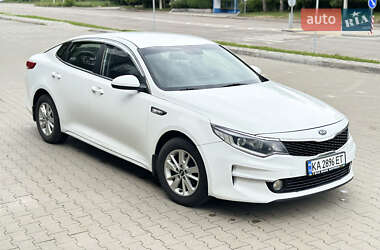 Седан Kia K5 2015 в Белой Церкви