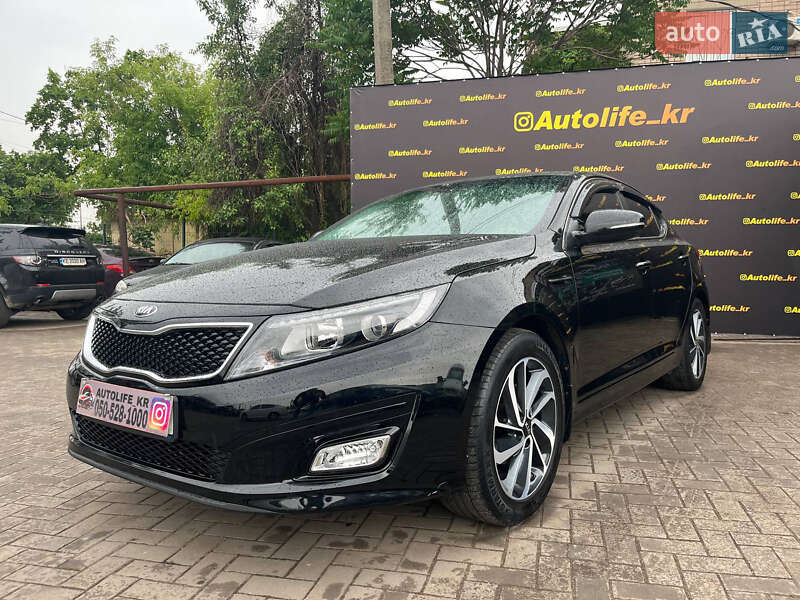 Седан Kia K5 2014 в Кривом Роге