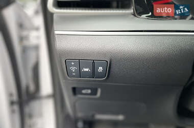 Седан Kia K5 2021 в 