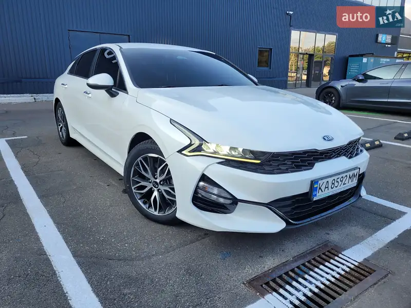 Kia K5
