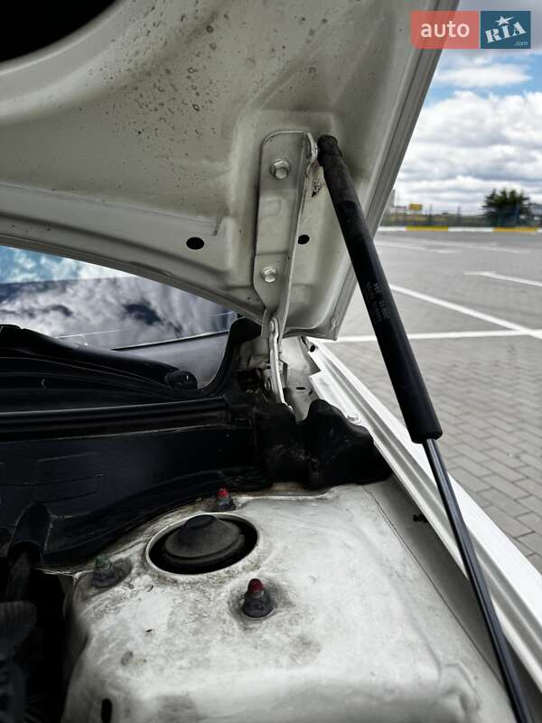 Седан Kia K5 2015 в Одесі