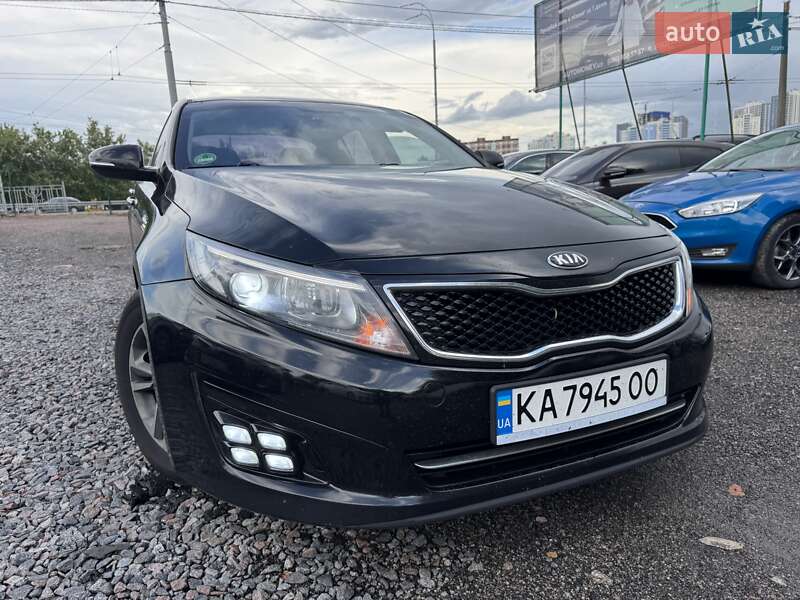 Седан Kia K5 2014 в Києві