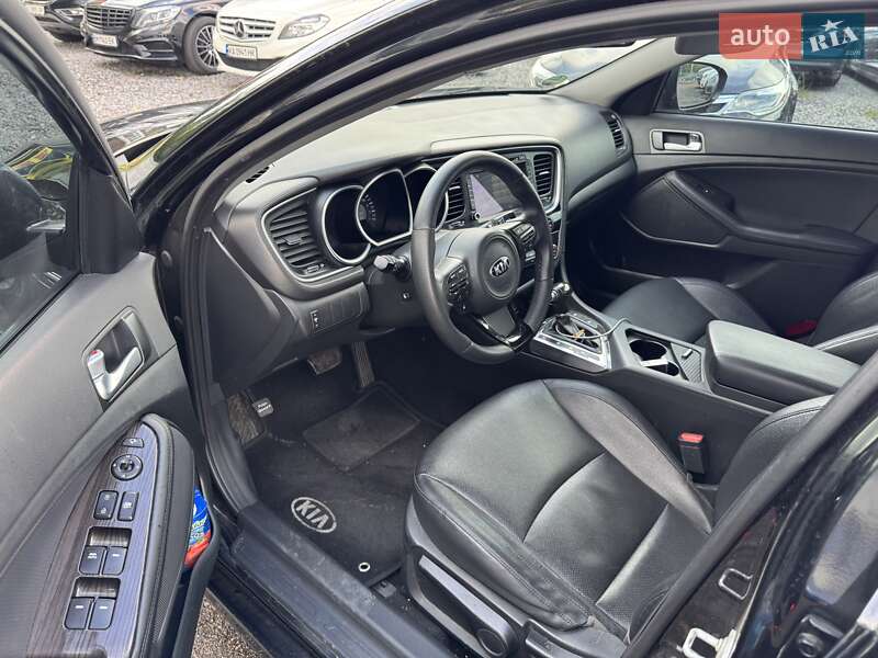 Седан Kia K5 2014 в Києві