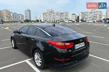 Седан Kia K5 2014 в 