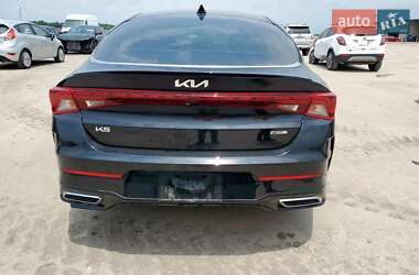 Седан Kia K5 2024 в 