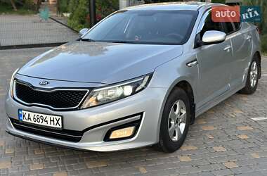 Седан Kia K5 2014 в 