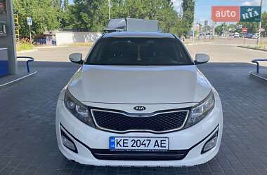 Седан Kia K5 2014 в 