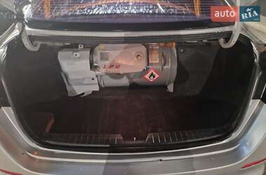 Седан Kia K5 2015 в Харкові
