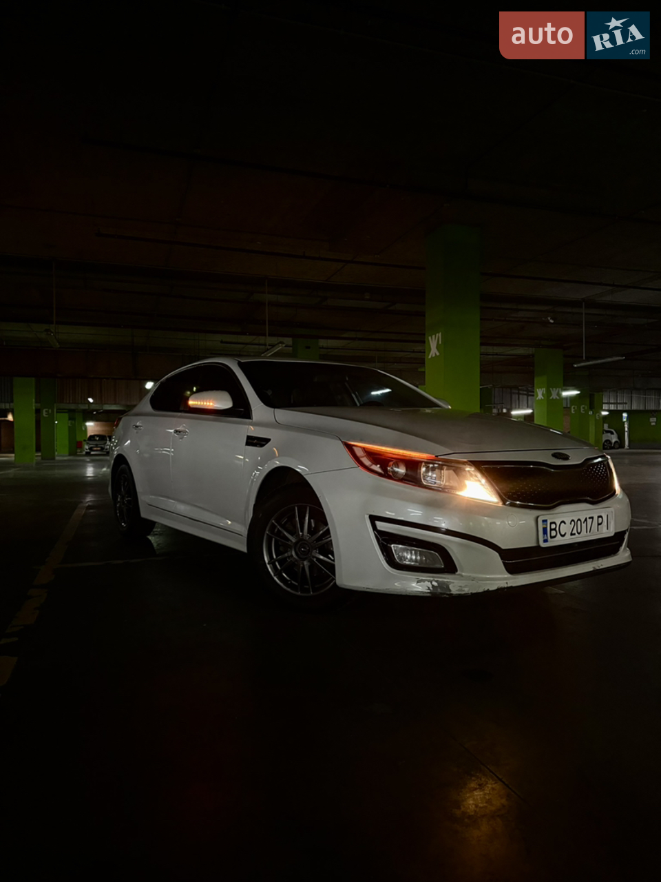 2014 Kia K5 - мініатюра 17