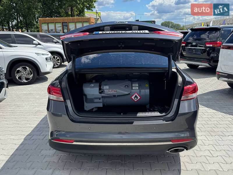 Седан Kia K5 2016 в Киеве фото 7 Седан Kia K5 2016 в Киеве