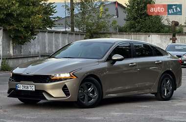 Седан Kia K5 2021 в 