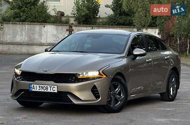 Седан Kia K5 2021 в 