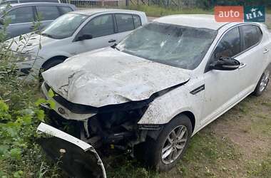 Седан Kia K5 2014 в Коростені
