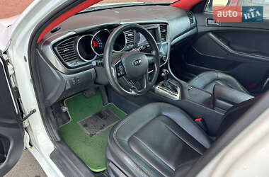 Седан Kia K5 2012 в 