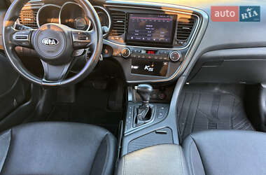 Седан Kia K5 2014 в 