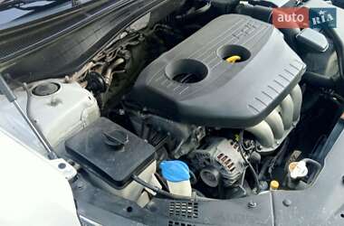 Седан Kia K5 2015 в 