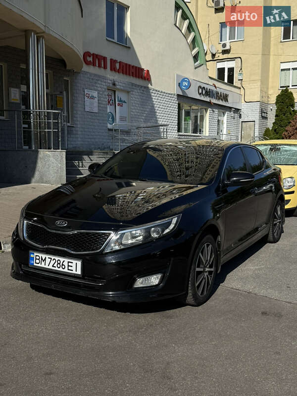 Седан Kia K5 2013 в Киеве
