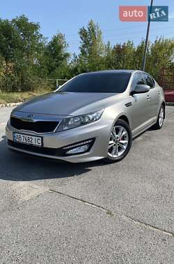 Седан Kia K5 2010 в Бердичеві