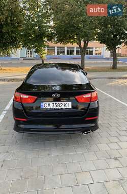 Седан Kia K5 2014 в 