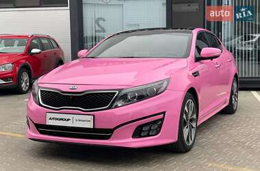 Седан Kia K5 2015 в Одессе