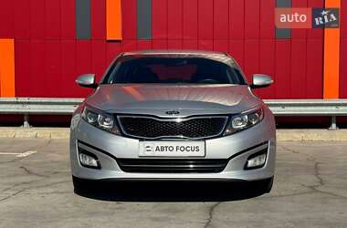 Седан Kia K5 2014 в 