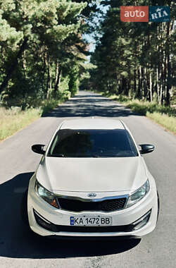 Седан Kia K5 2010 в 