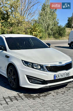 Седан Kia K5 2010 в 