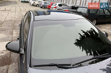 Седан Kia K5 2017 в 