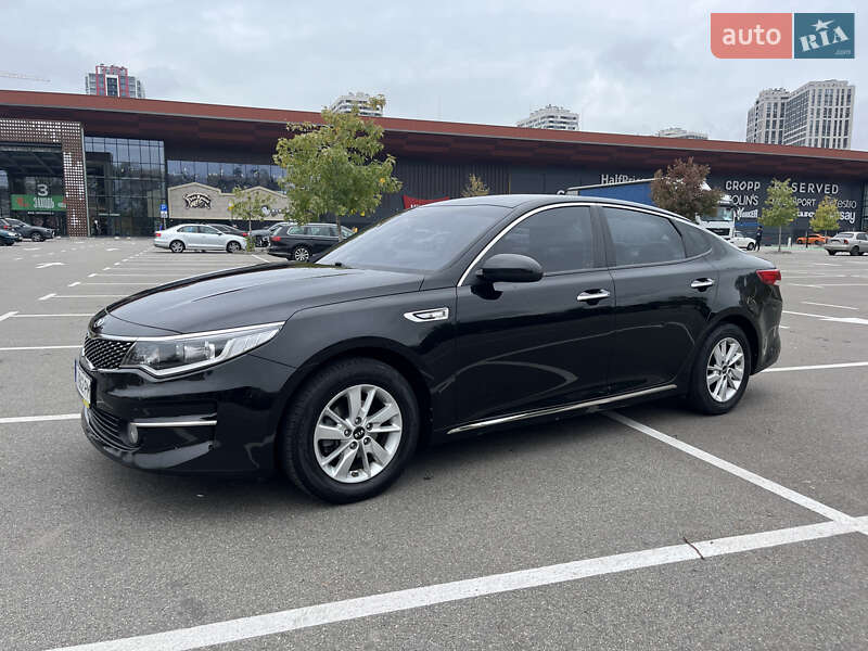 Седан Kia K5 2016 в Киеве фото 2 Седан Kia K5 2016 в Киеве