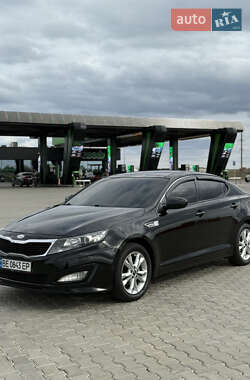 Седан Kia K5 2011 в Миколаєві