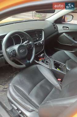 Седан Kia K5 2014 в 