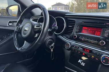 Седан Kia K5 2014 в 