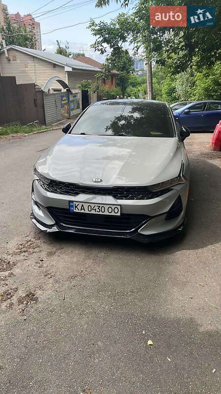 Kia K5 2021